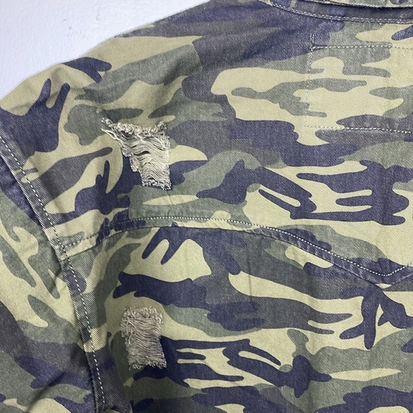 NWOT American Bazi Distressed Quality Denim Camouflage Jacket Women’s Size L - Picture 10 of 15